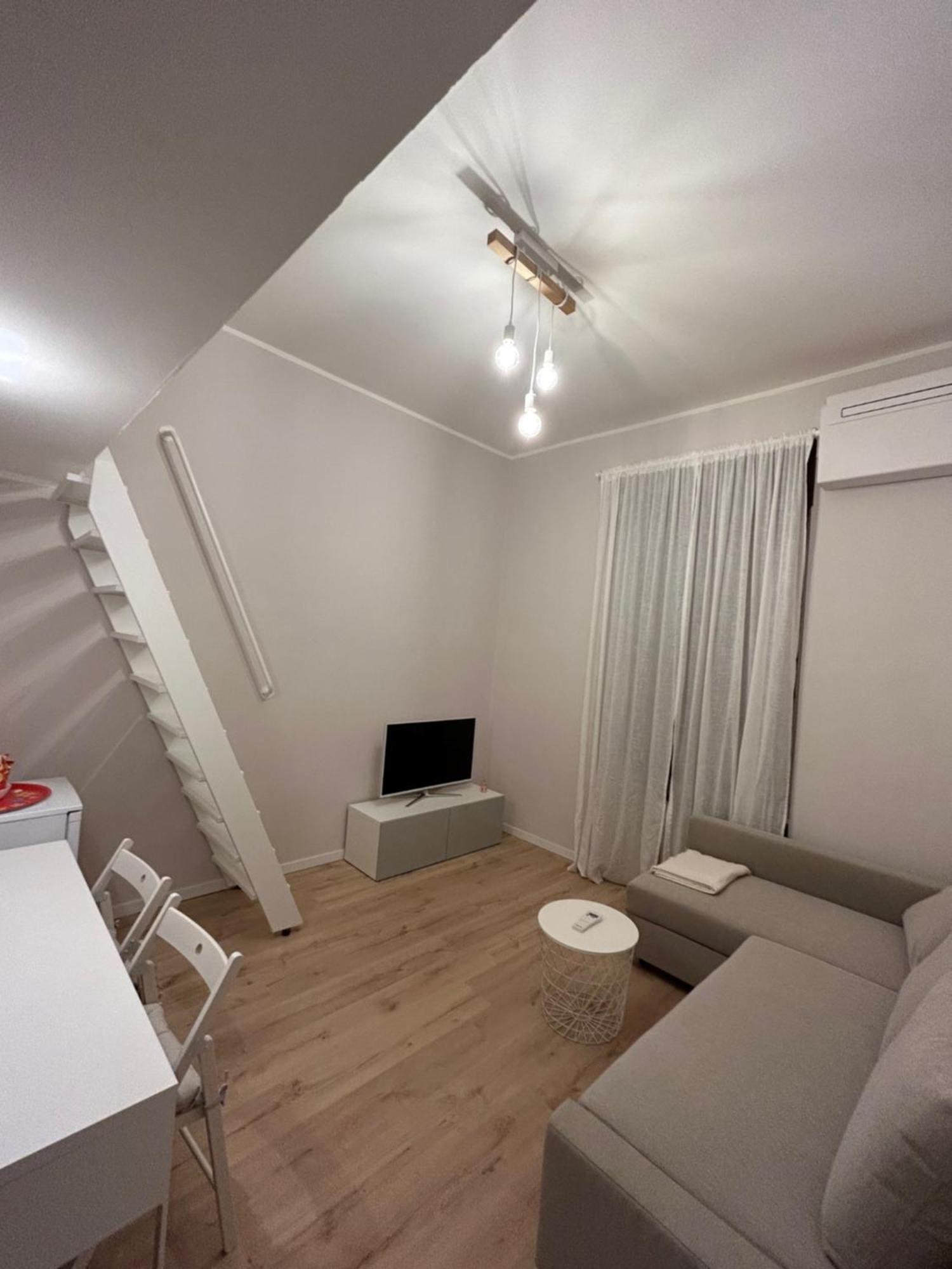 Studio Apartment Near Bocconi 밀라노 외부 사진